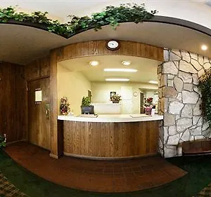 Lodge Econo Near Reno-sparks Convention Center, Reno