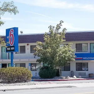 Hotel 6-reno, Nv - Livestock Events Center, Reno