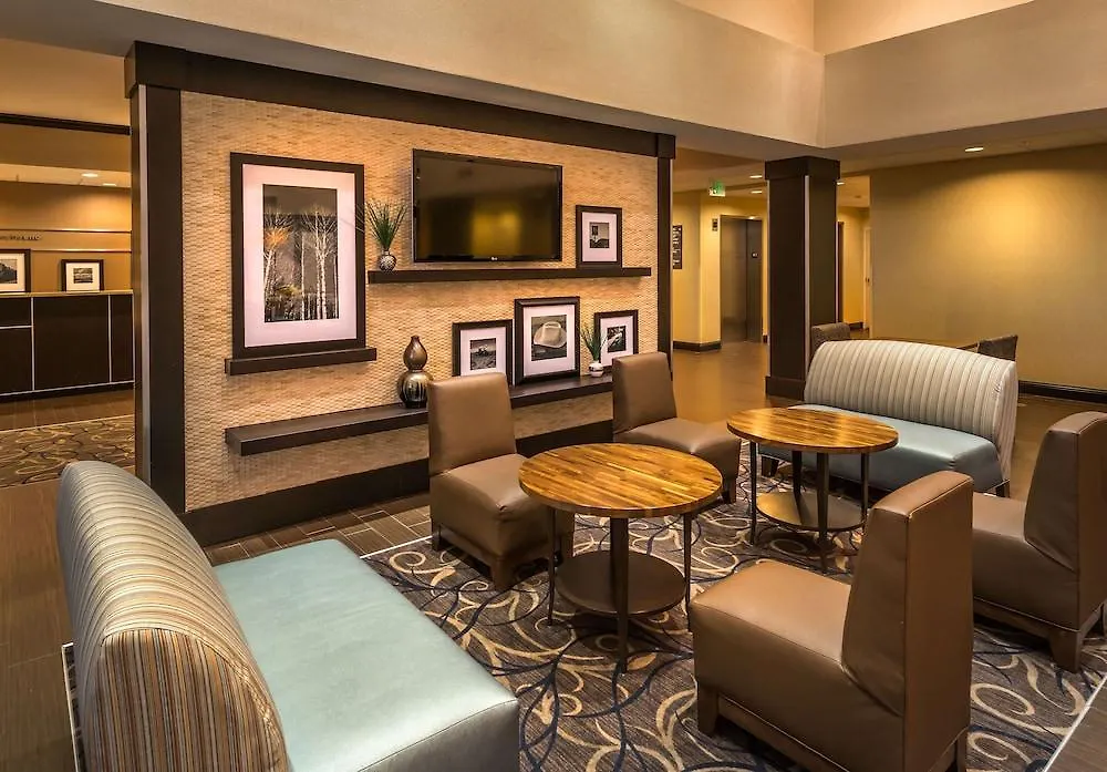 Hampton Inn & Suites Reno