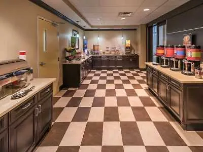Hampton Inn & Suites Reno